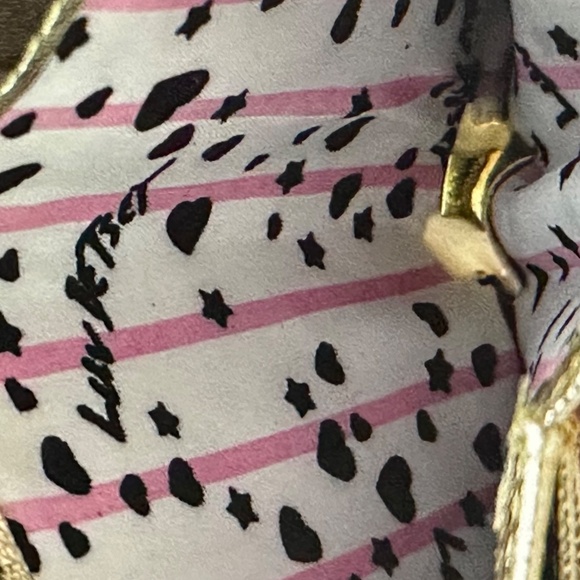 Women's Luv Betsey by Betsey Johnson Geometric Zip Wallet Gold Pink 4"x5" - Picture 14 of 16